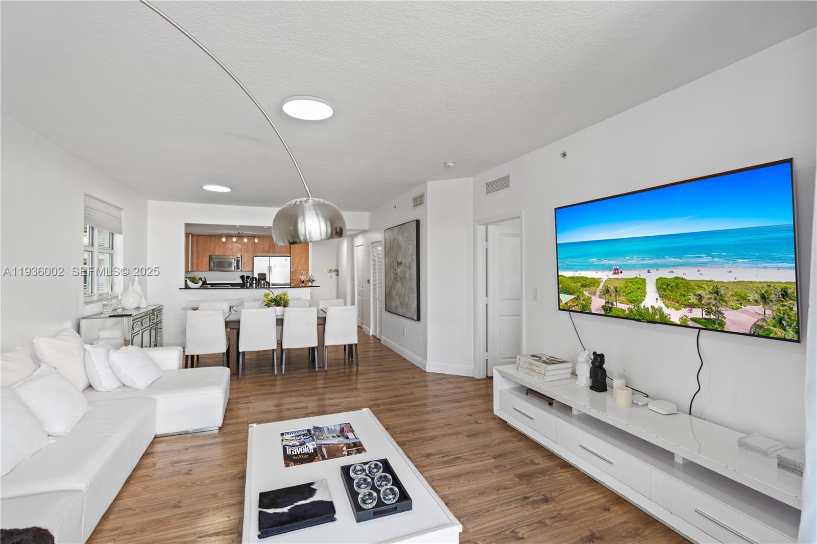 7918 Harbor Island Dr #212, North Bay Village FL 33141