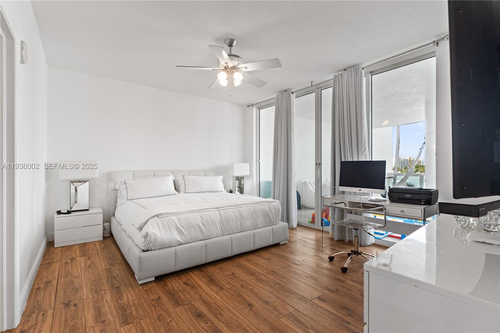 7918 Harbor Island Dr #212, North Bay Village FL 33141