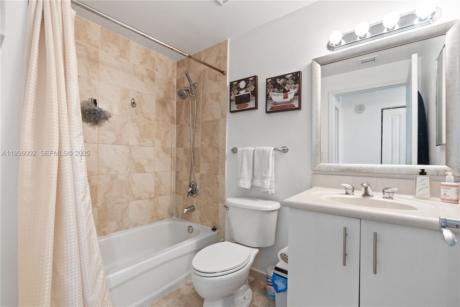 7918 Harbor Island Dr #212, North Bay Village FL 33141
