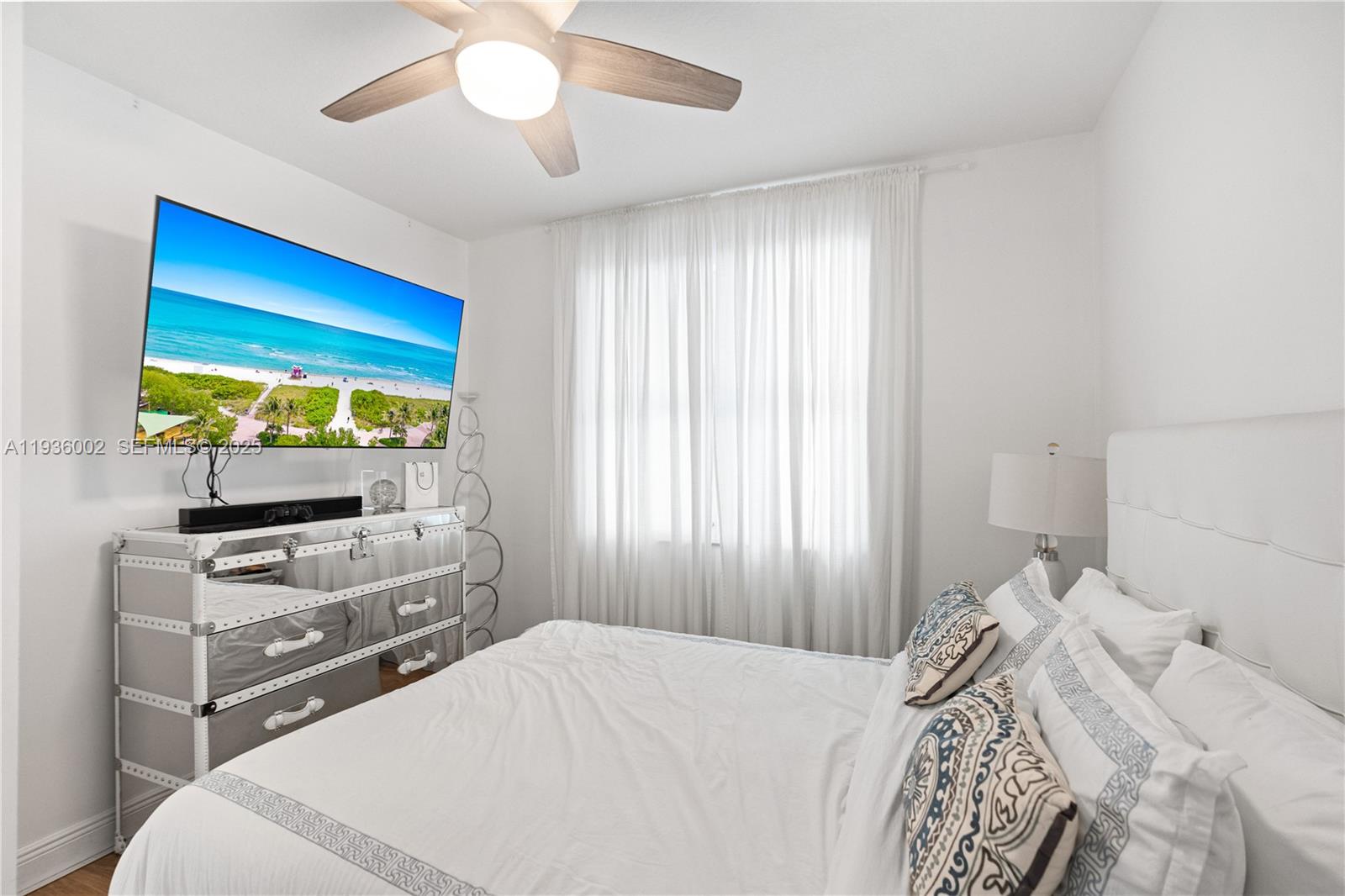 7918 Harbor Island Dr #212, North Bay Village FL 33141