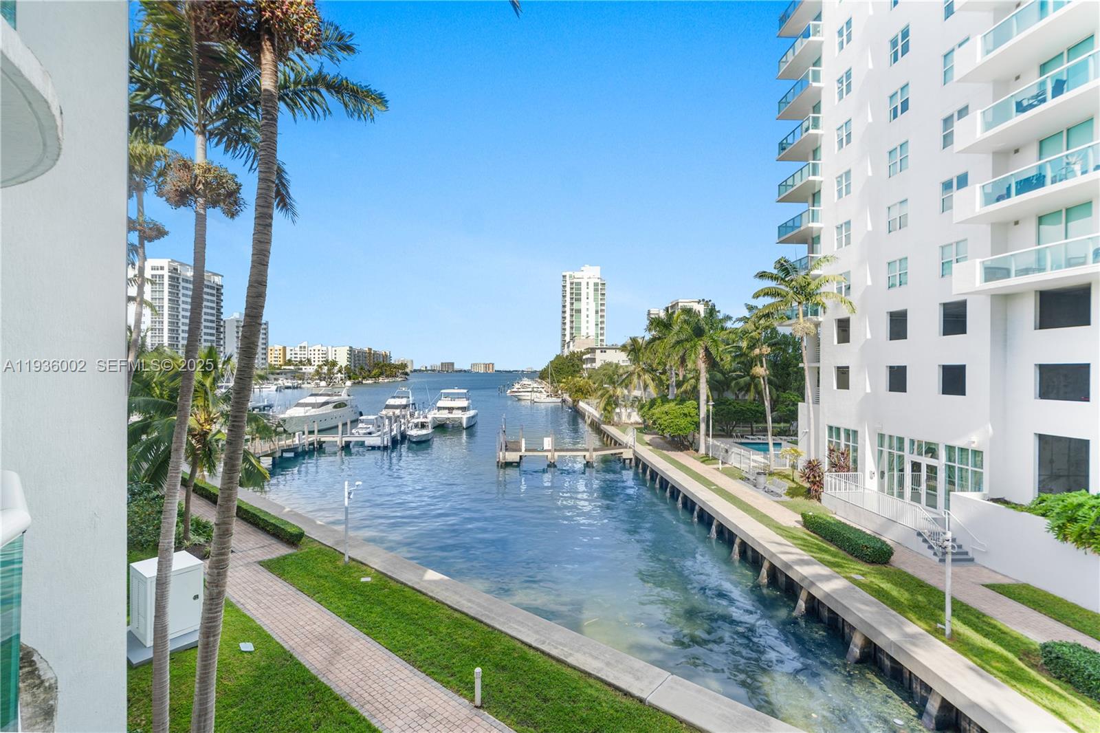 7918 Harbor Island Dr #212, North Bay Village FL 33141