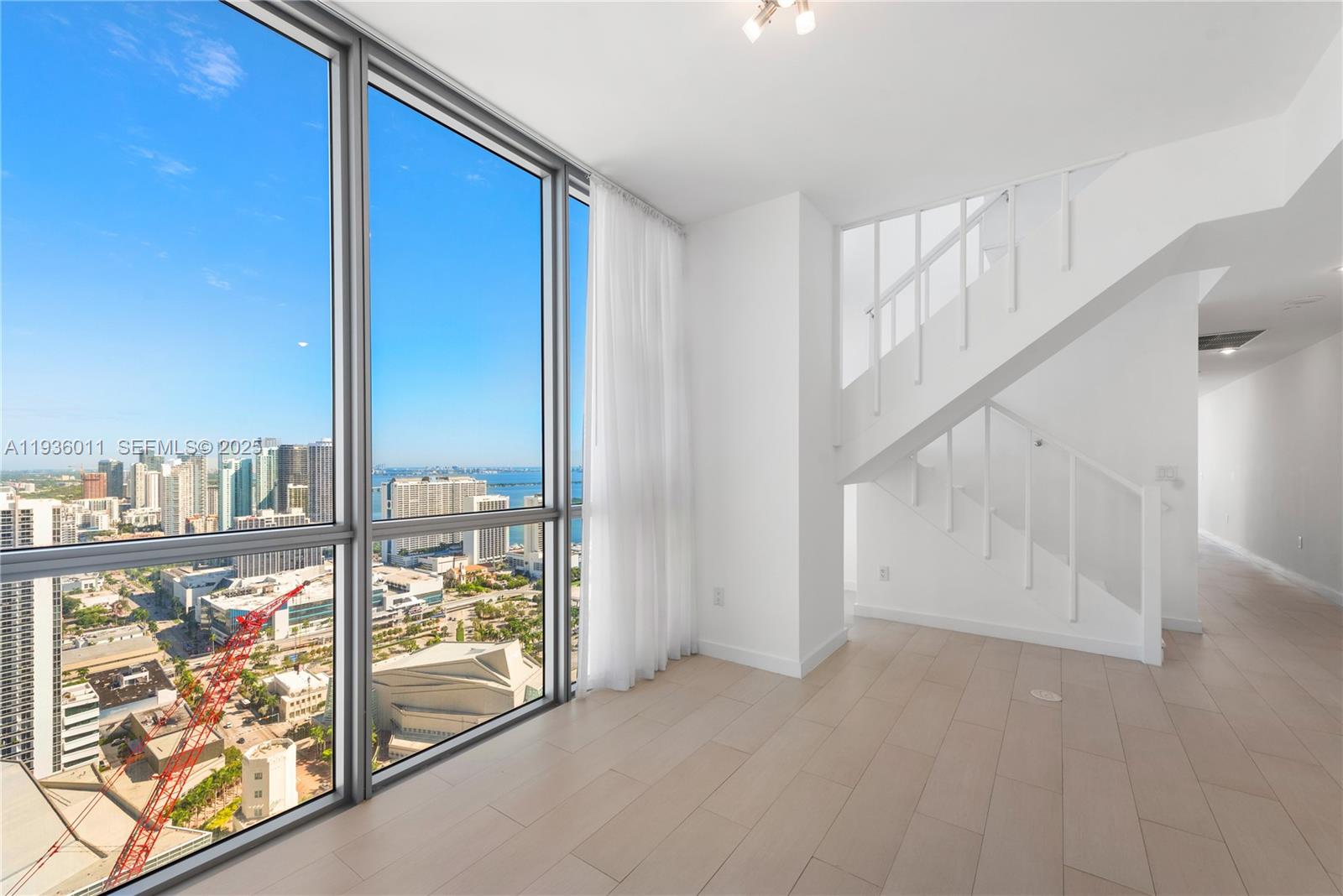 1100 Biscayne Blvd #4307, Miami FL 33132