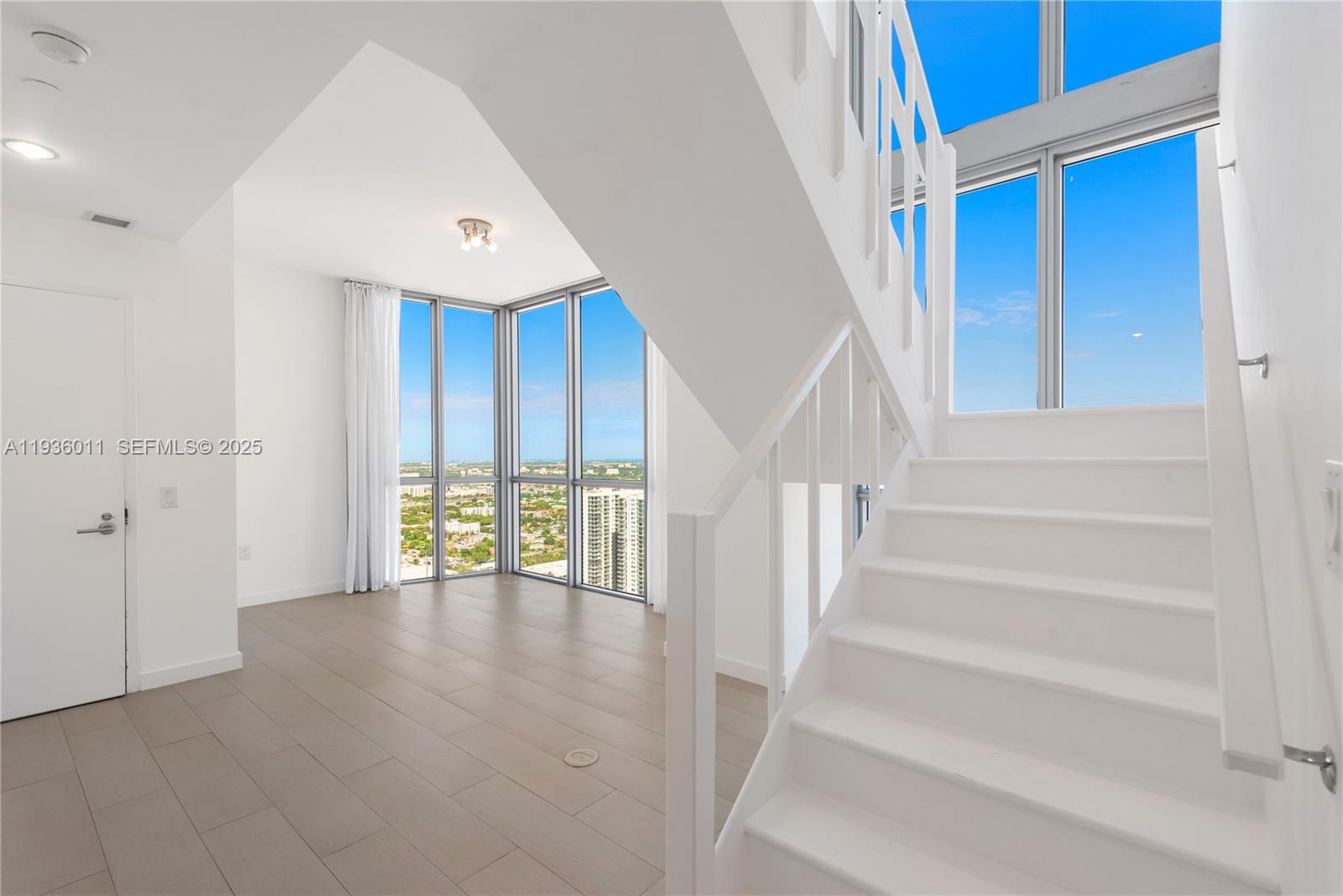 1100 Biscayne Blvd #4307, Miami FL 33132