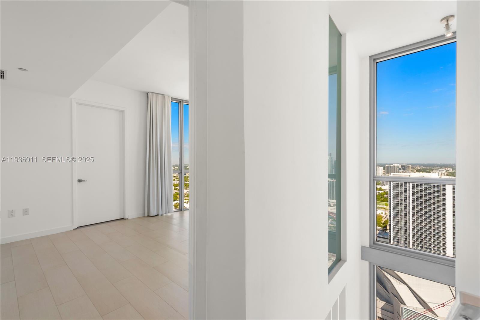 1100 Biscayne Blvd #4307, Miami FL 33132