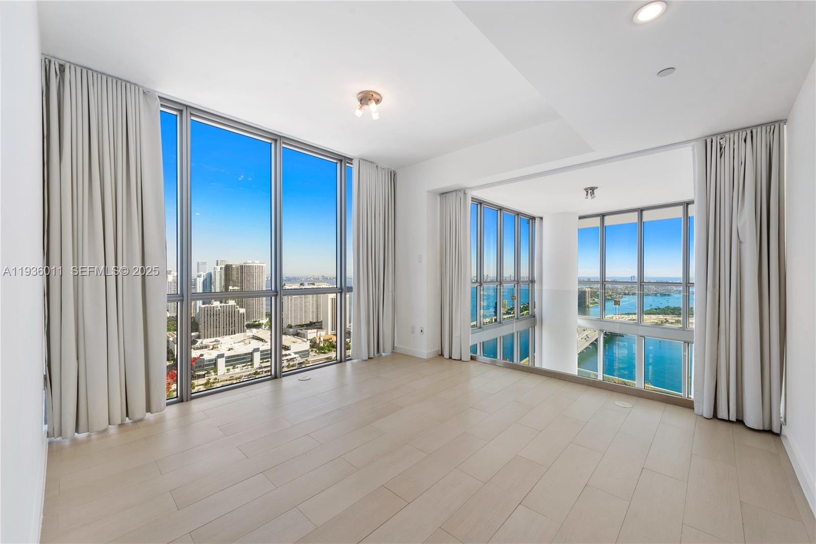 1100 Biscayne Blvd #4307, Miami FL 33132