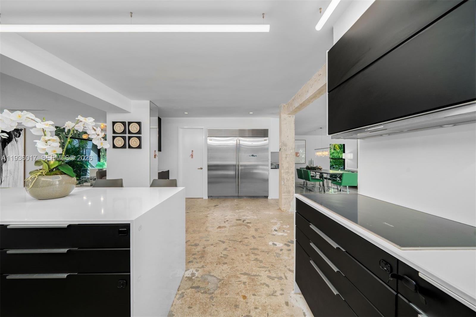 121 Knollwood Drive, Key Biscayne FL 33149