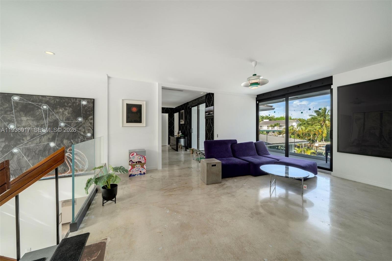 121 Knollwood Drive, Key Biscayne FL 33149
