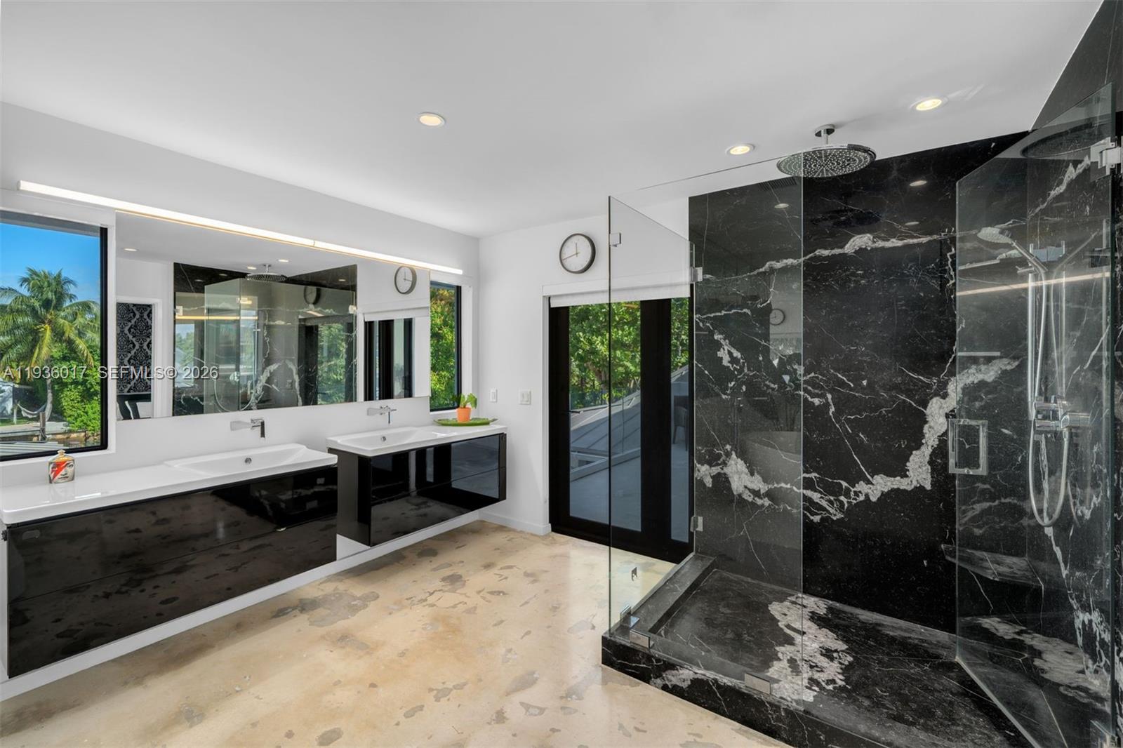121 Knollwood Drive, Key Biscayne FL 33149