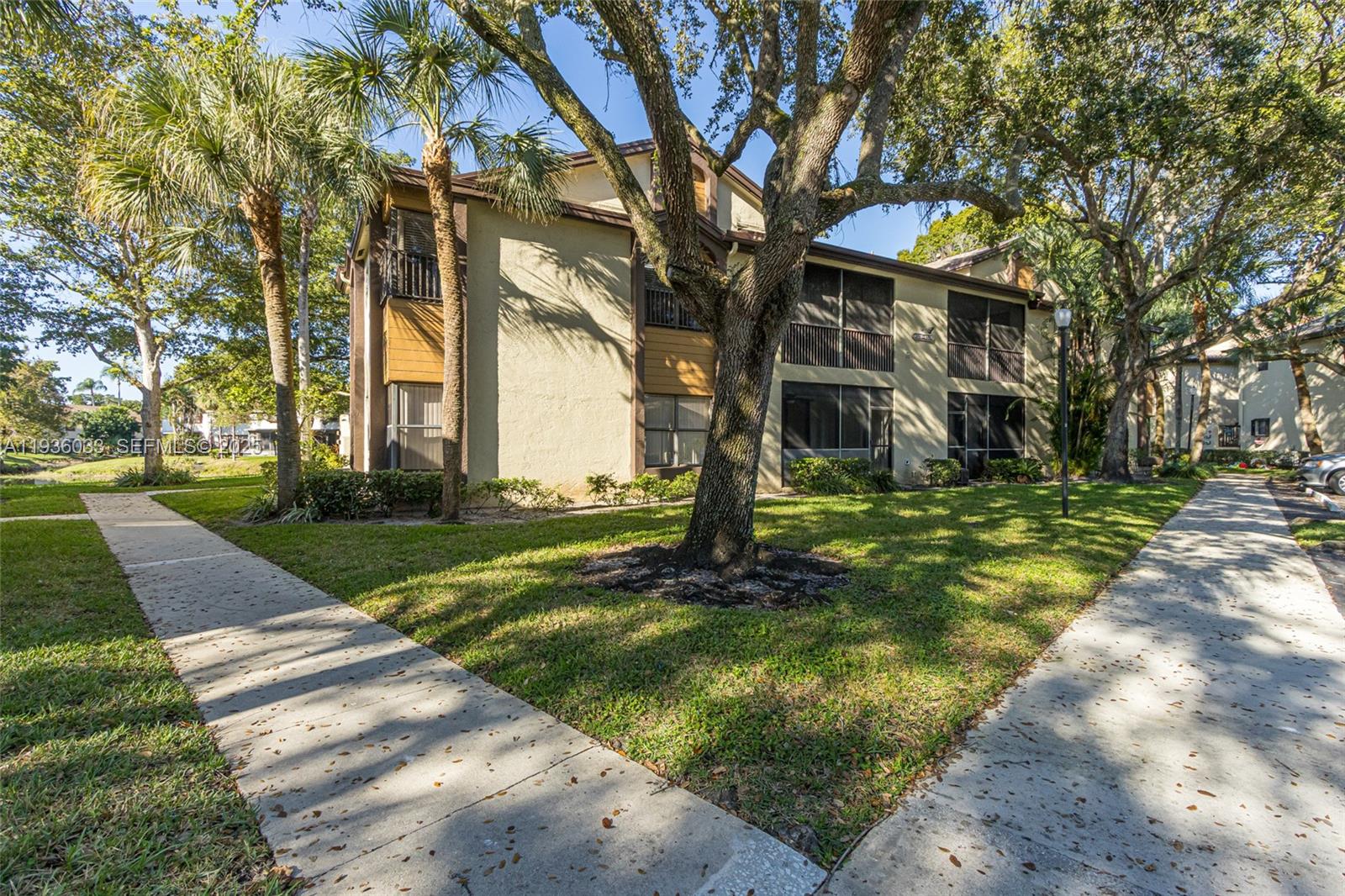 4534 S Carambola Cir S #27275, Coconut Creek FL 33066