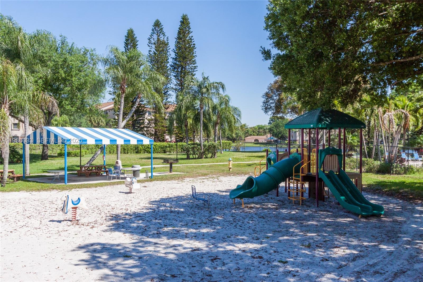 4534 S Carambola Cir S #27275, Coconut Creek FL 33066
