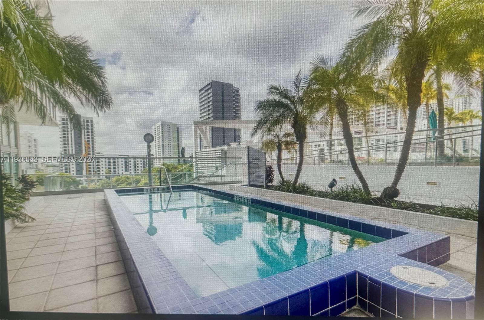 1111 SW 1 #2616, Miami FL 33130