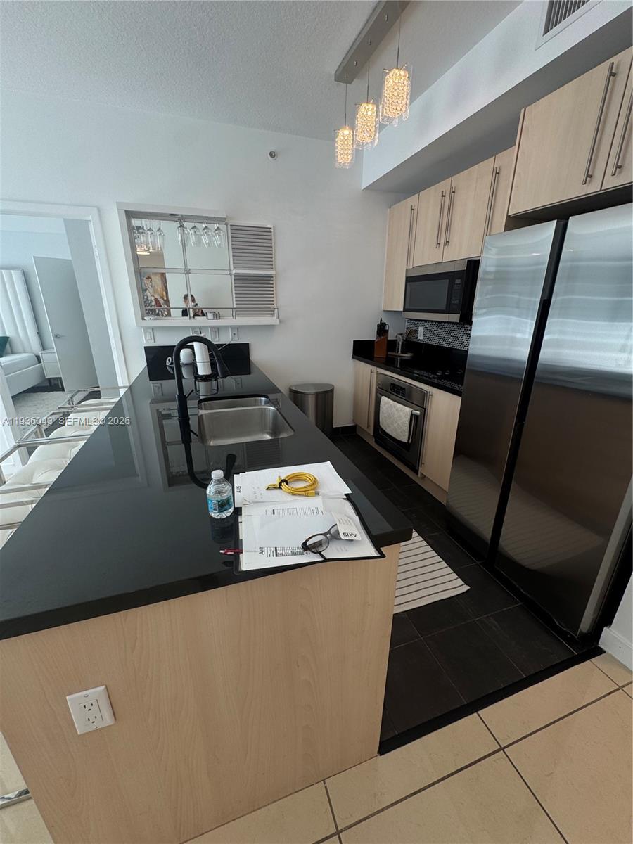 1111 SW 1 #2616, Miami FL 33130