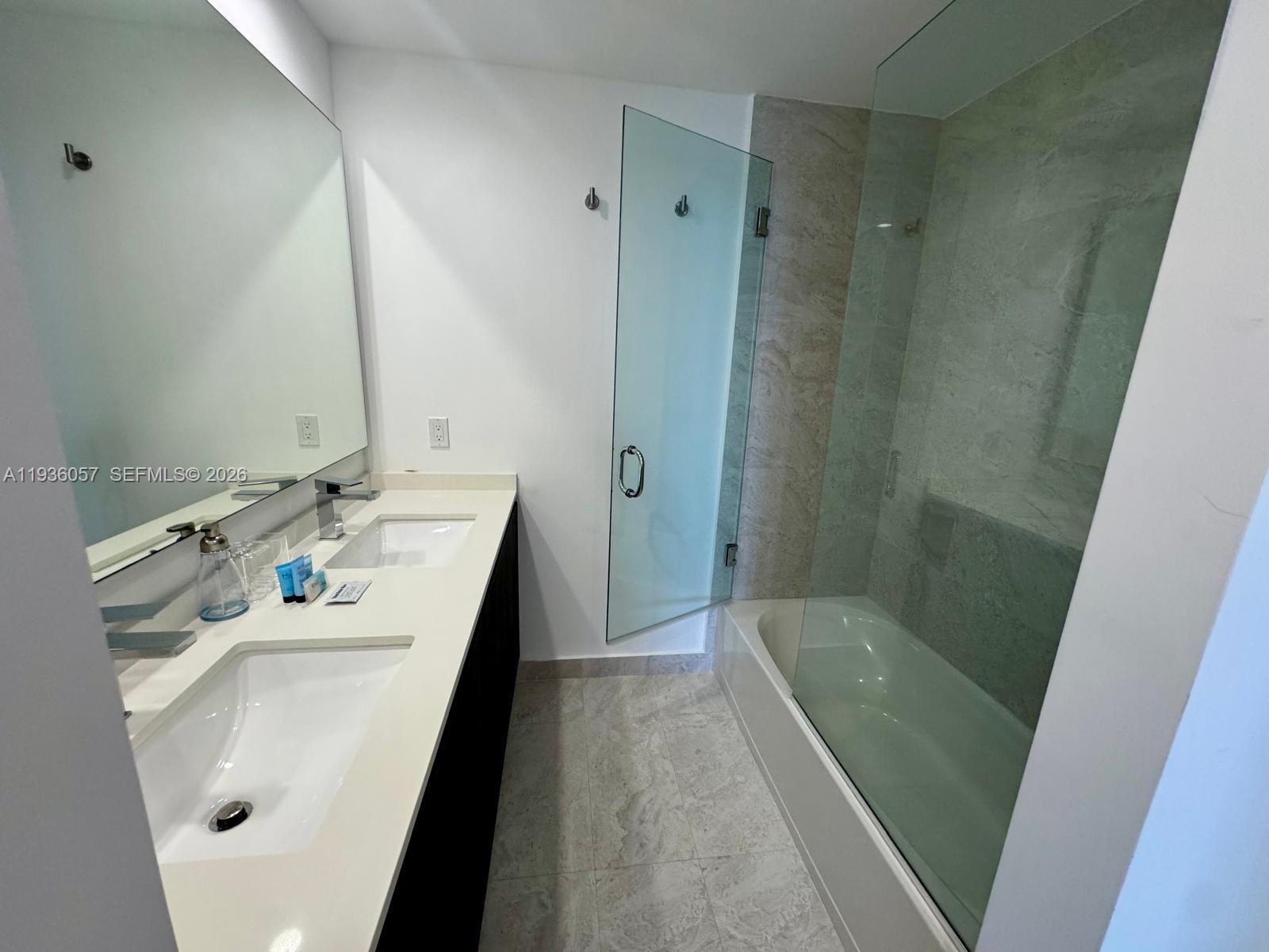 488 NE 18 #806, Miami FL 33132