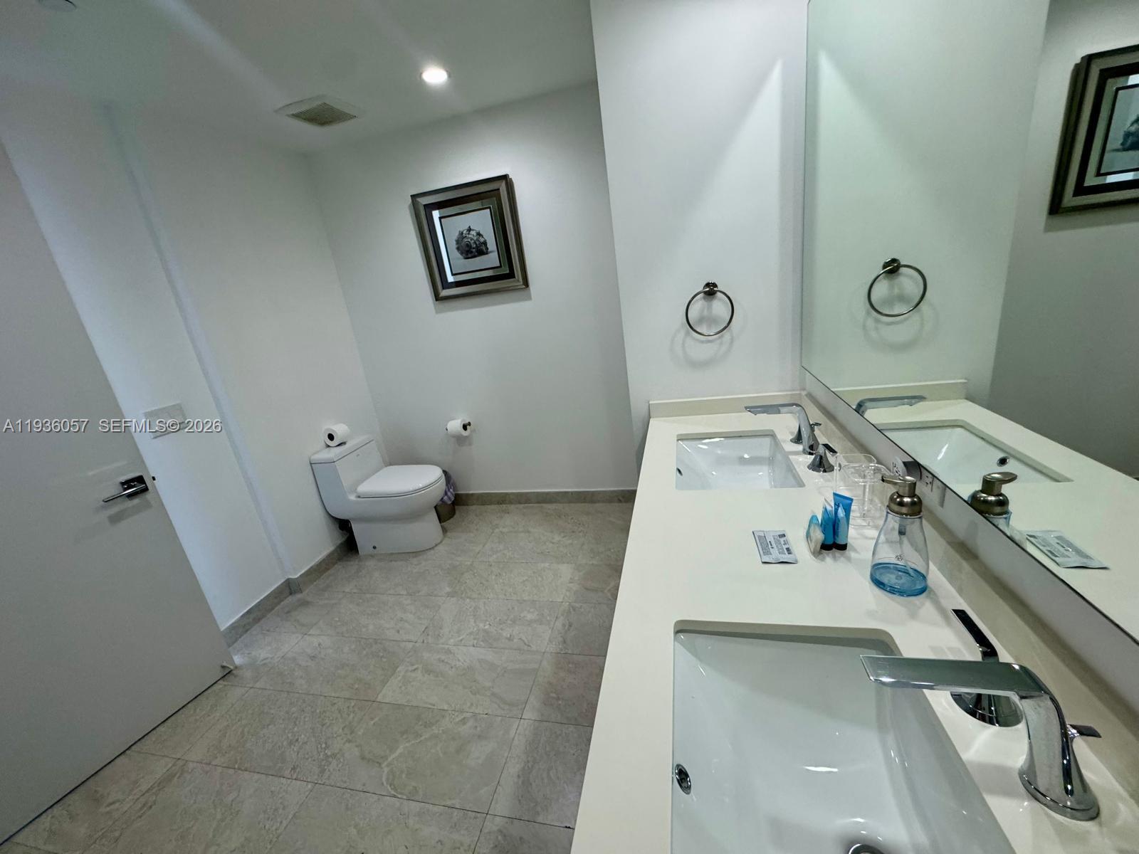 488 NE 18 #806, Miami FL 33132