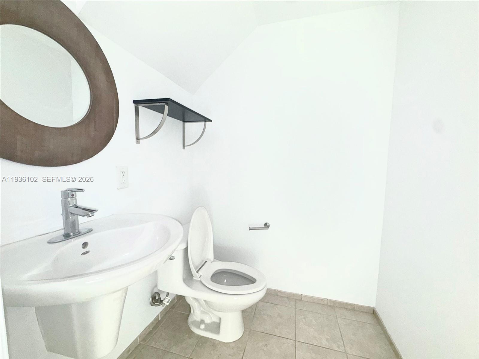 60 SW 13th St #1603, Miami FL 33130