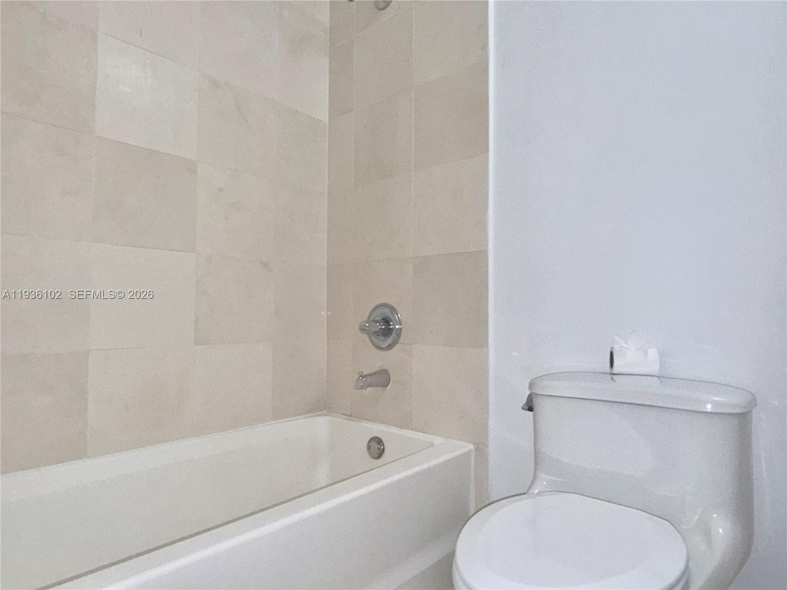 60 SW 13th St #1603, Miami FL 33130
