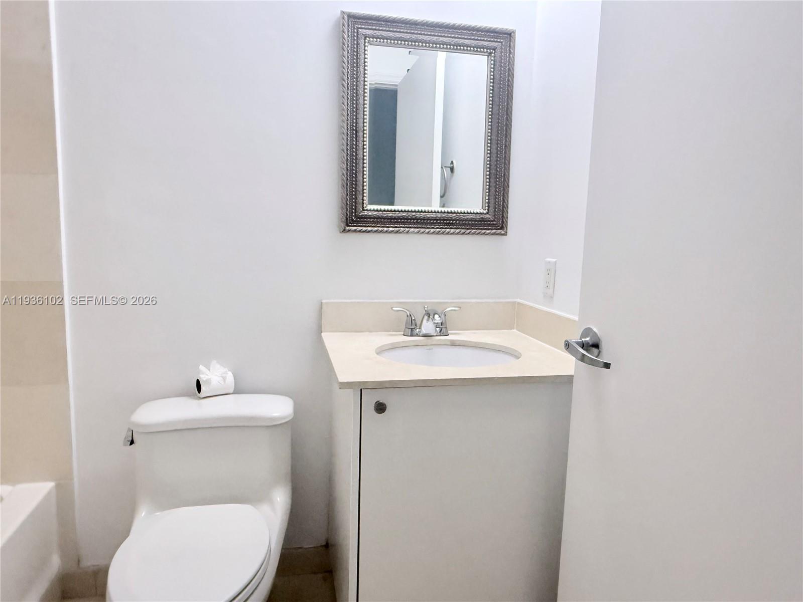 60 SW 13th St #1603, Miami FL 33130