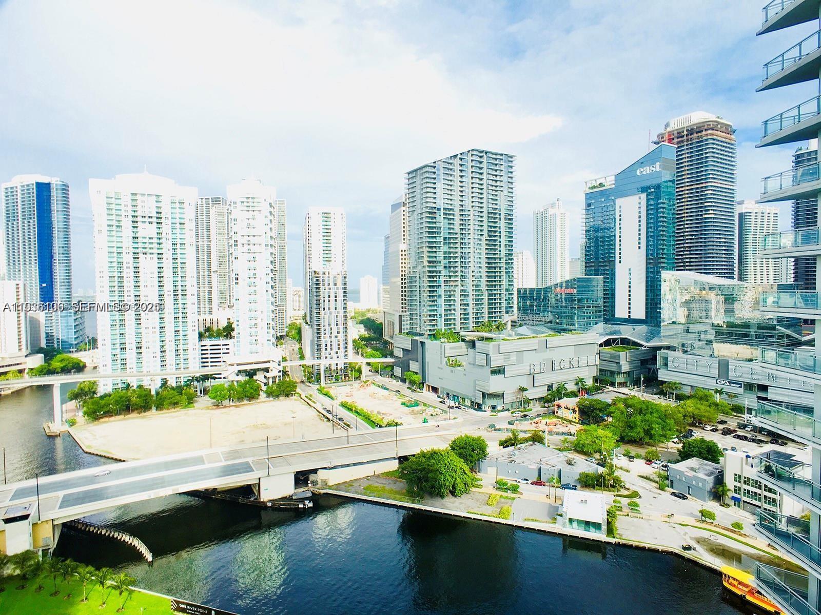 92 SW 3rd St #2312, Miami FL 33130