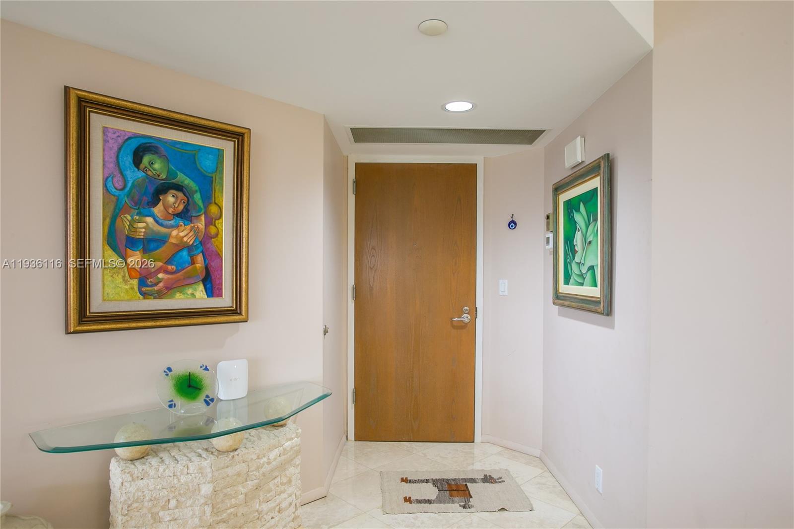 1000 W Island Blvd #2906, Aventura FL 33160
