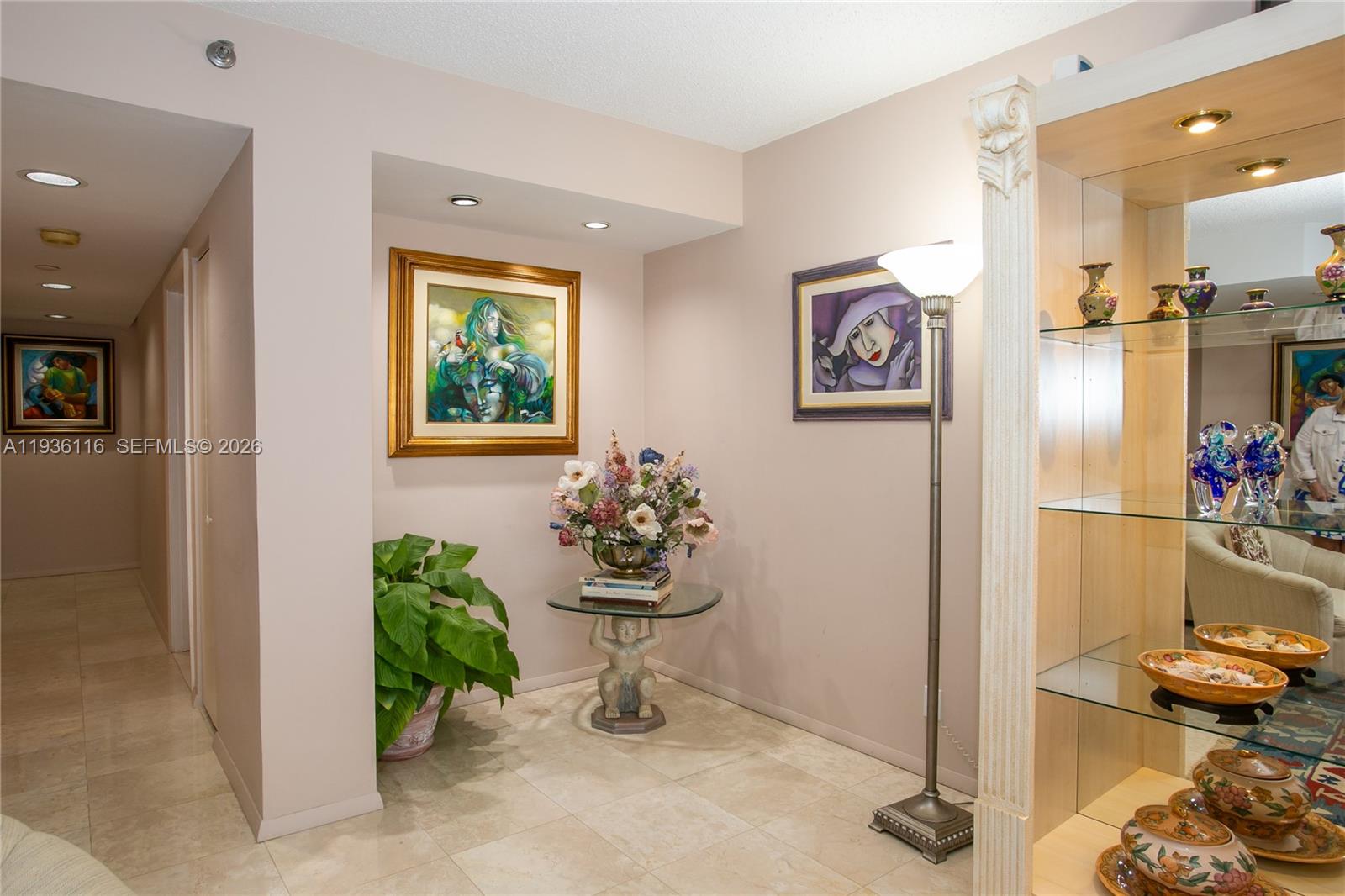 1000 W Island Blvd #2906, Aventura FL 33160