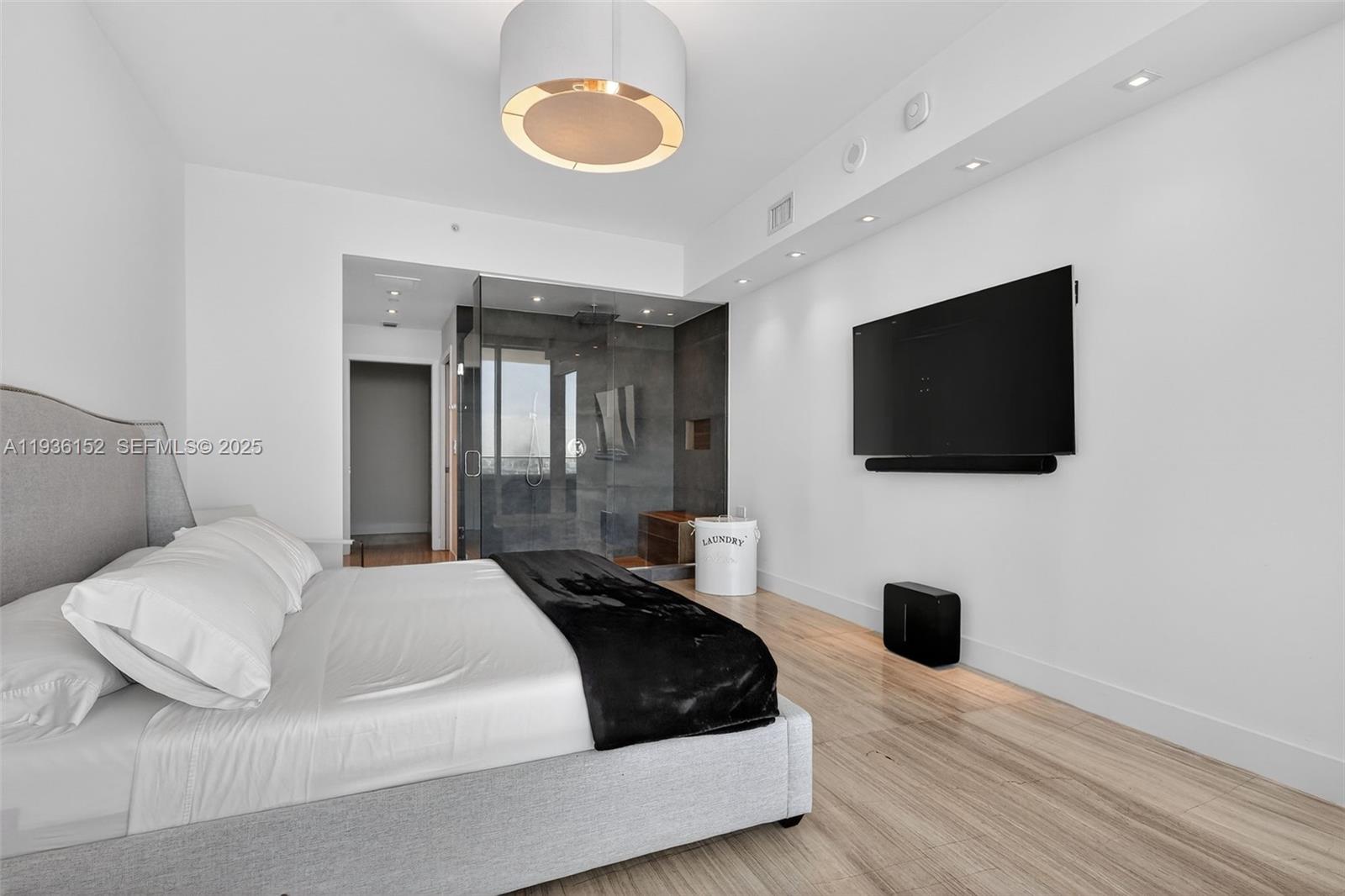 2020 N Bayshore Dr #3505, Miami FL 33137