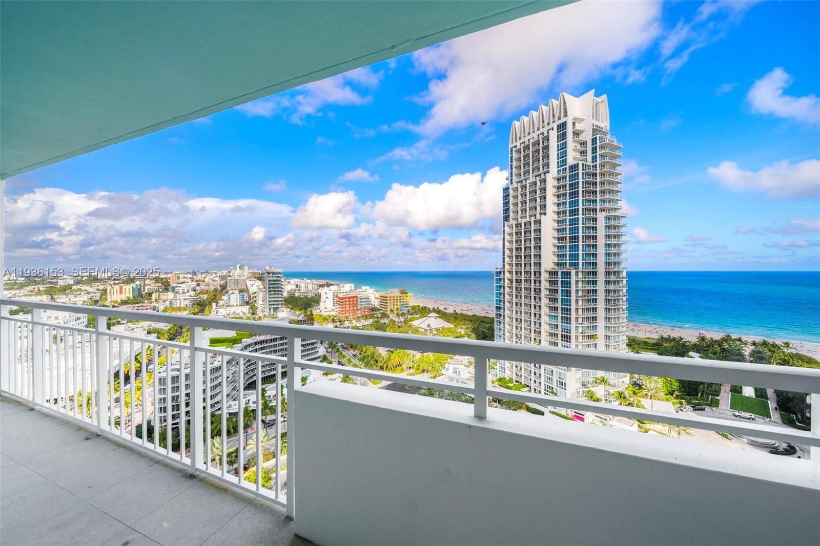400 S Pointe Dr #2208, Miami Beach FL 33139