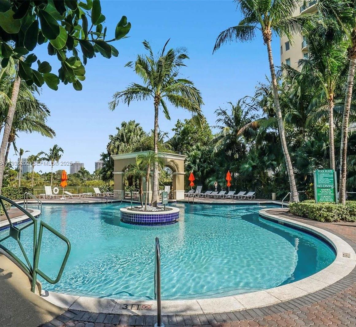 19501 W Country Club Dr #2313, Aventura FL 33180