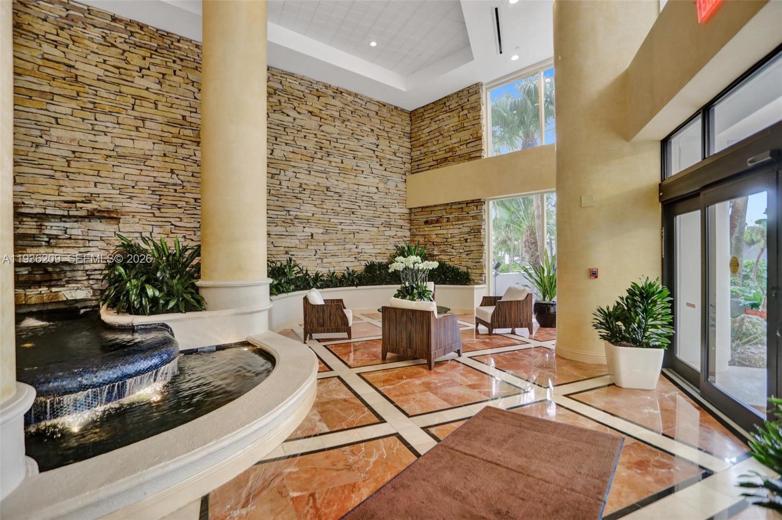 20281 E Country Club Dr #201, Aventura FL 33180