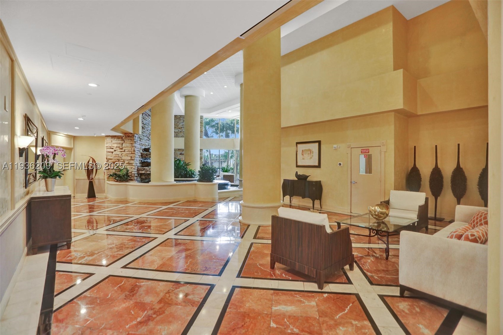20281 E Country Club Dr #201, Aventura FL 33180