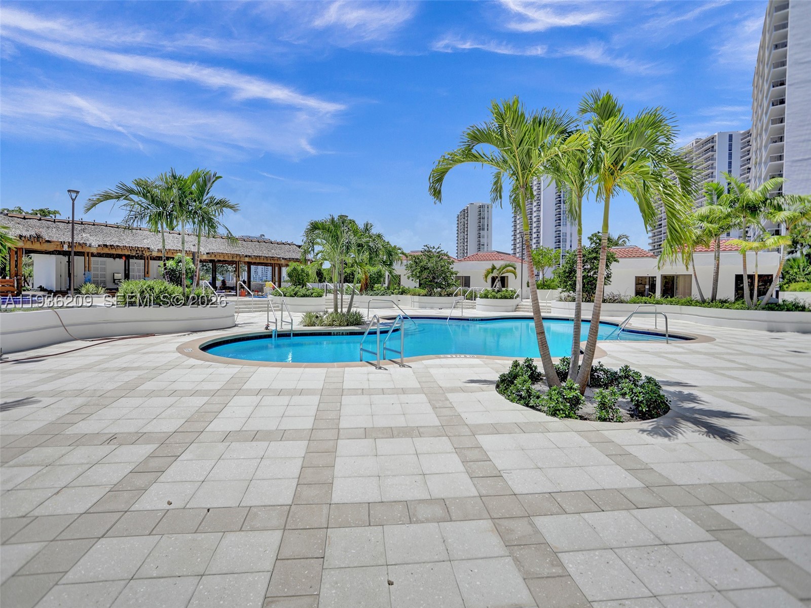 20281 E Country Club Dr #201, Aventura FL 33180