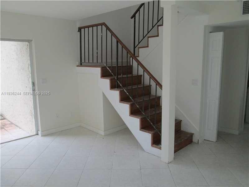8043 Lagos De Campo Blvd #F-3, Tamarac FL 33321