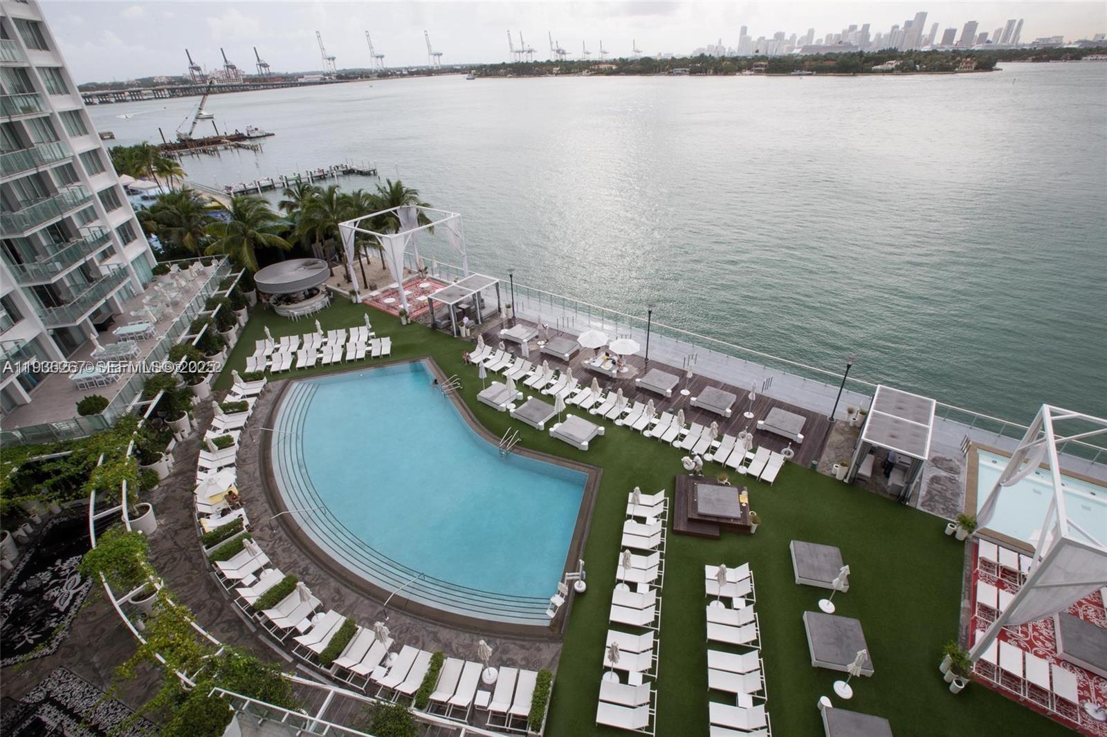 1100 West Ave #1220, Miami Beach FL 33139