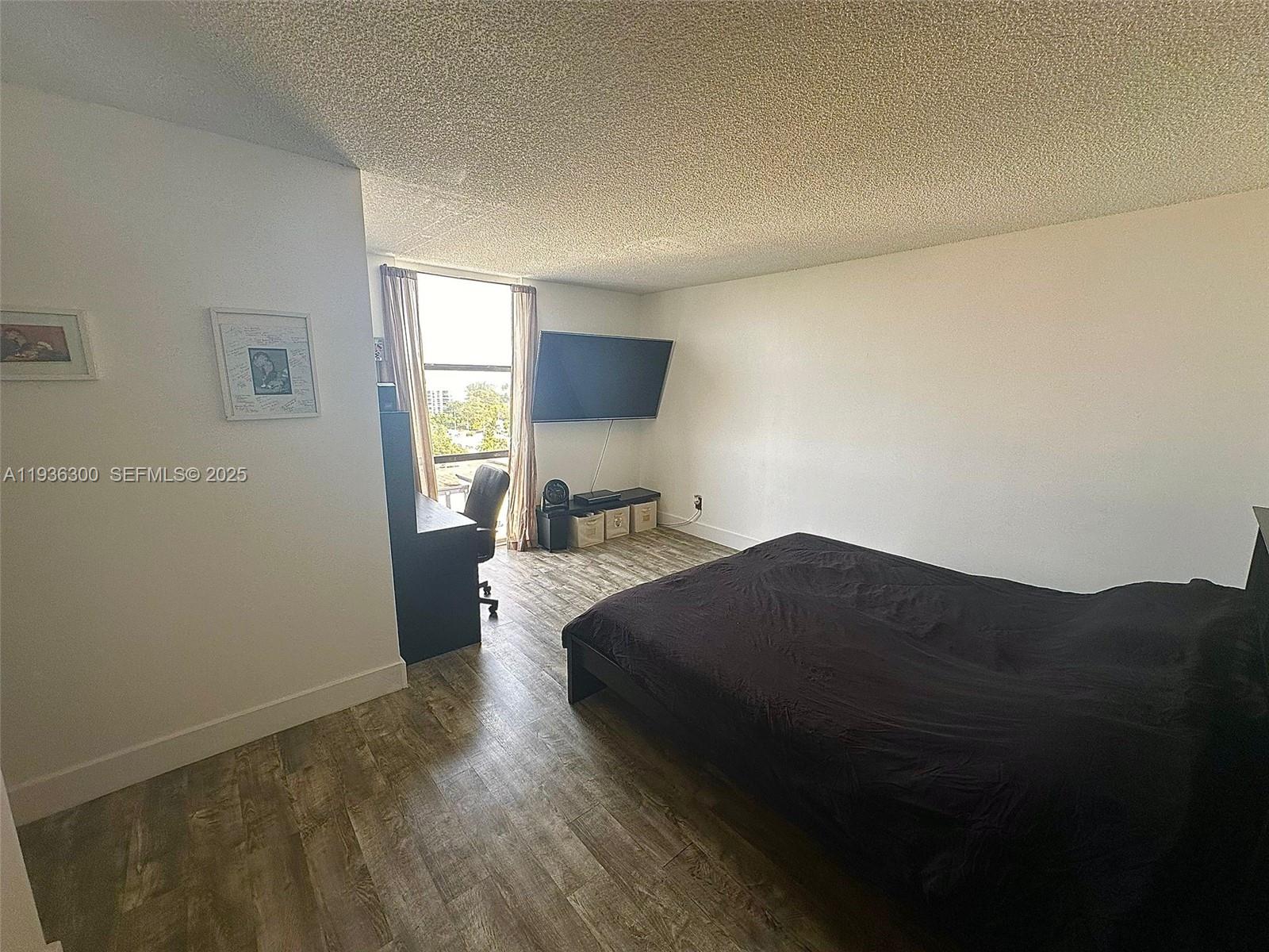 13499 Biscayne Blvd #1013, North Miami FL 33181