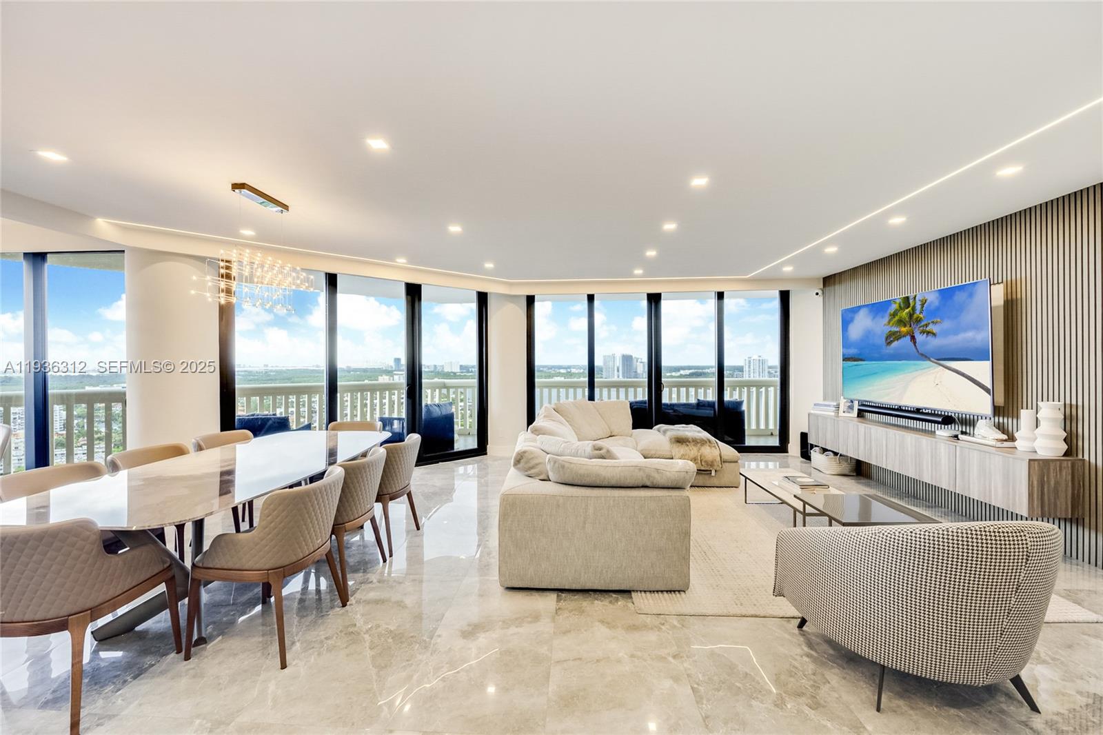 2000 Island Blvd #2507, Aventura FL 33160