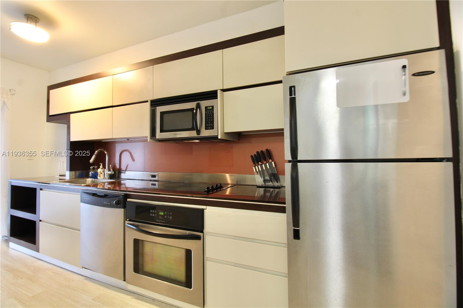 435 21st St #102, Miami Beach FL 33139