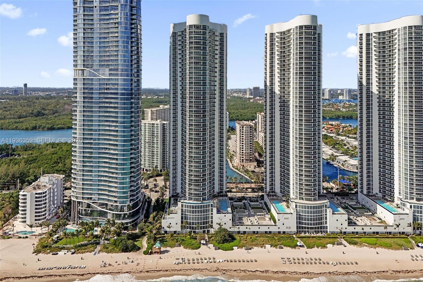 15811 Collins Ave #2201, Sunny Isles Beach FL 33160