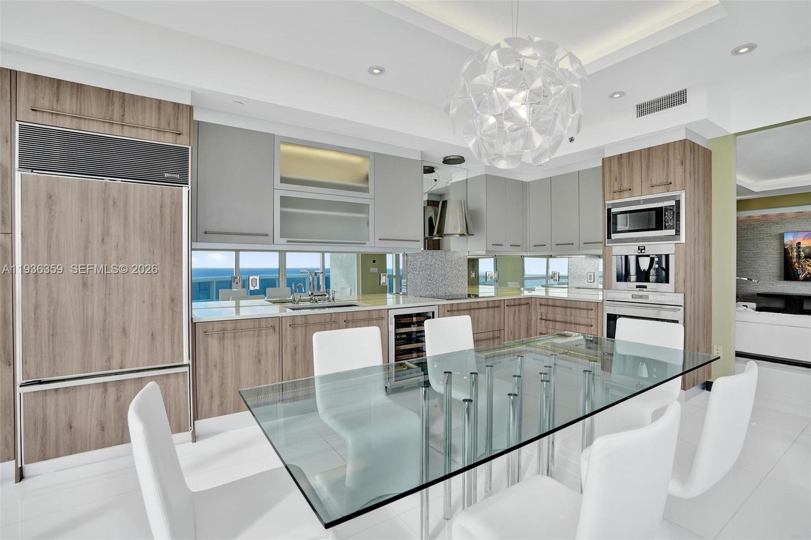 15811 Collins Ave #2201, Sunny Isles Beach FL 33160