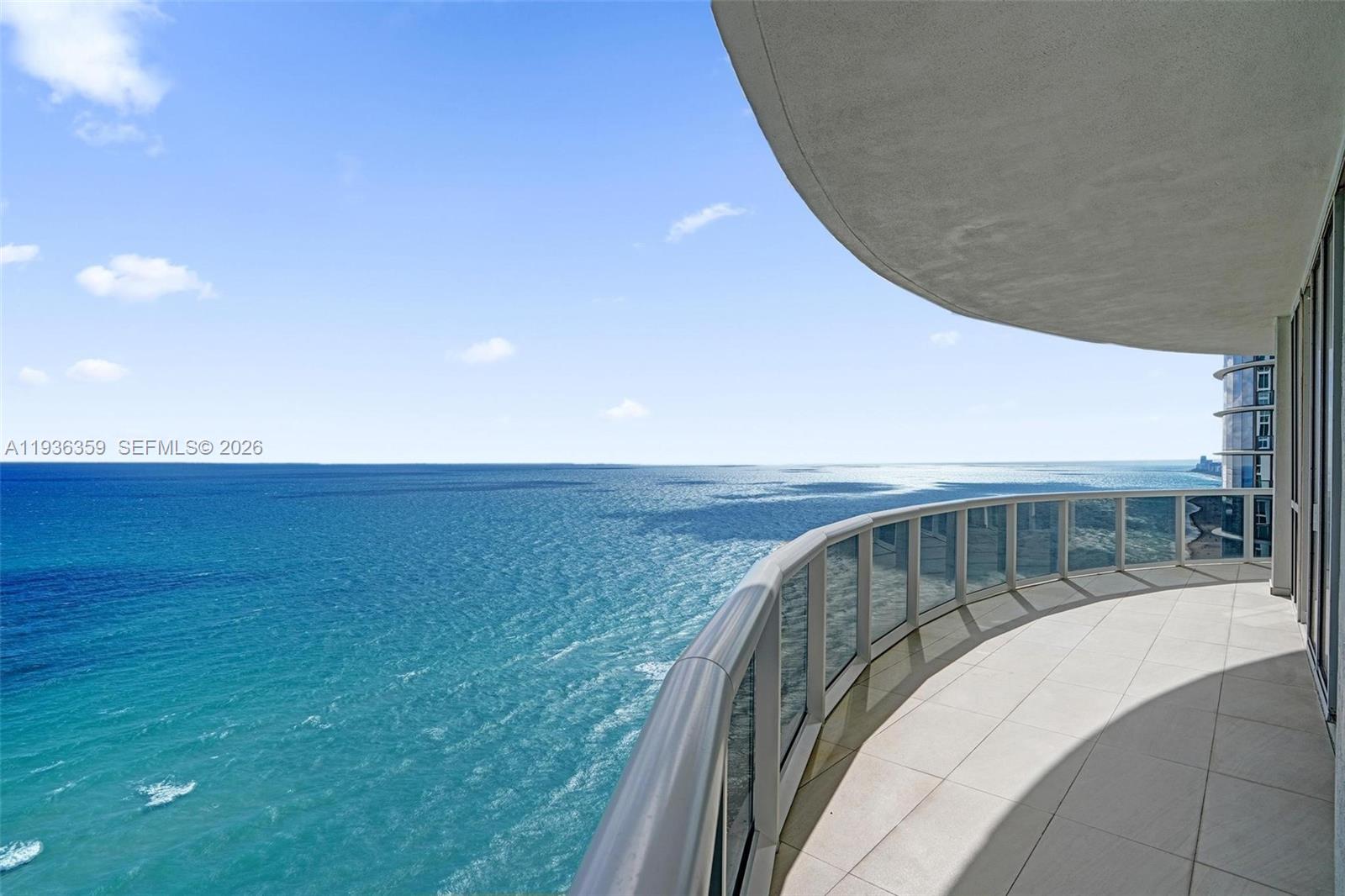 15811 Collins Ave #2201, Sunny Isles Beach FL 33160