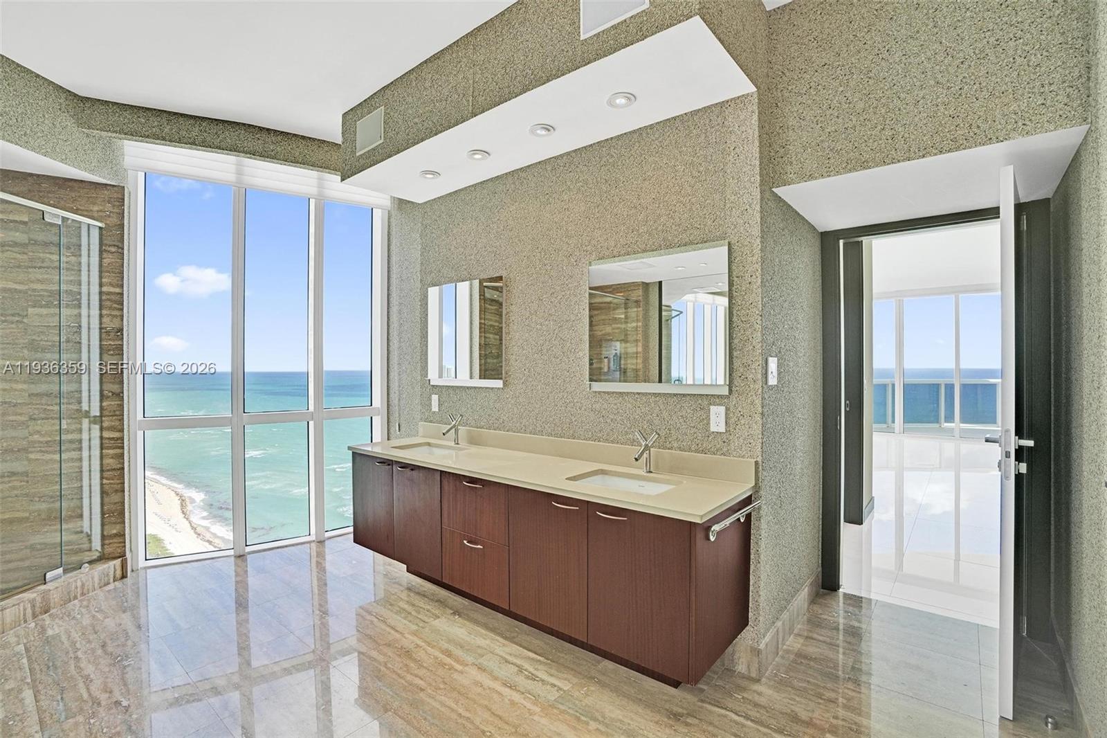 15811 Collins Ave #2201, Sunny Isles Beach FL 33160
