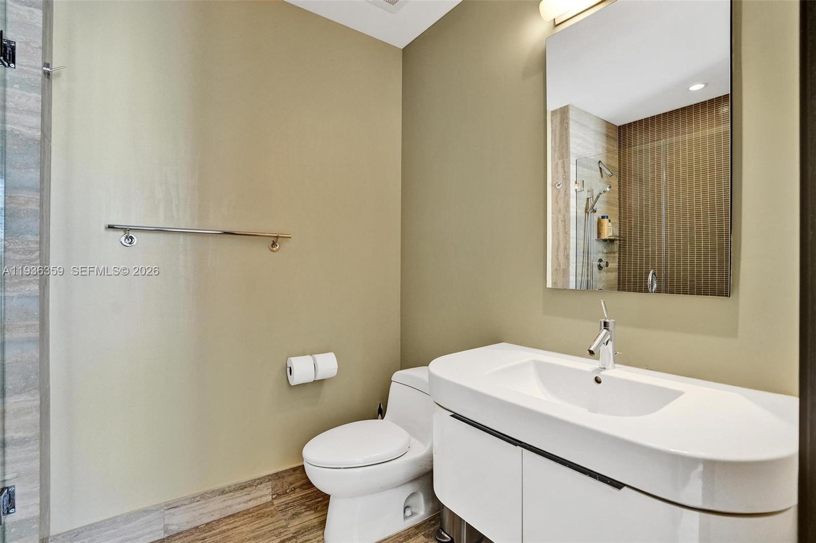 15811 Collins Ave #2201, Sunny Isles Beach FL 33160