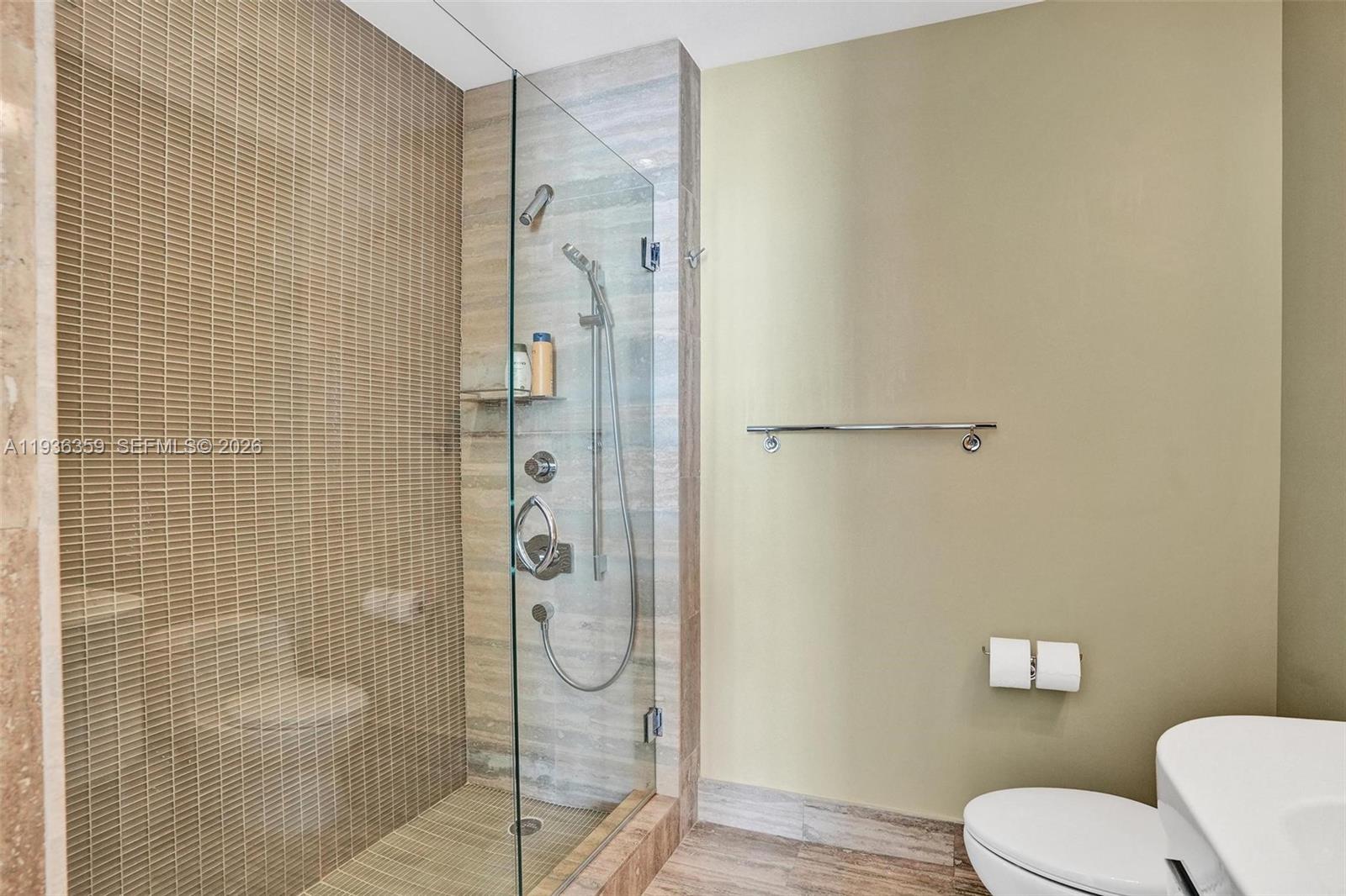 15811 Collins Ave #2201, Sunny Isles Beach FL 33160