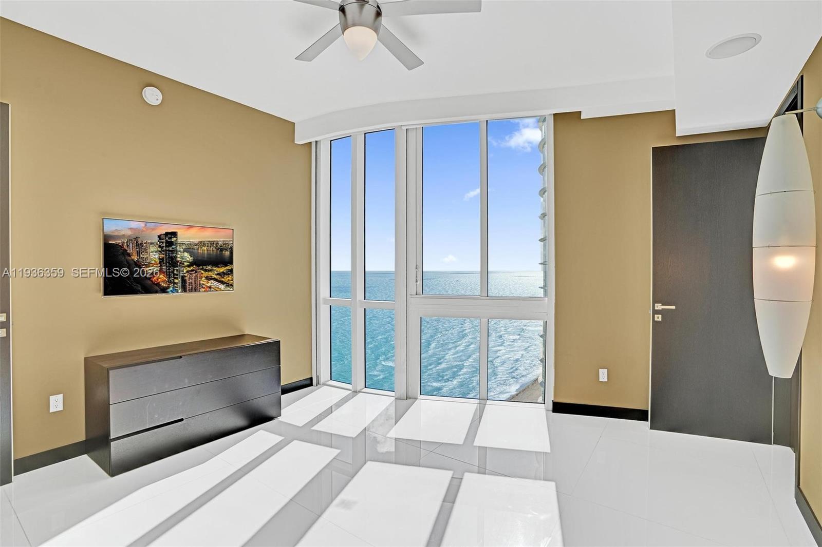 15811 Collins Ave #2201, Sunny Isles Beach FL 33160