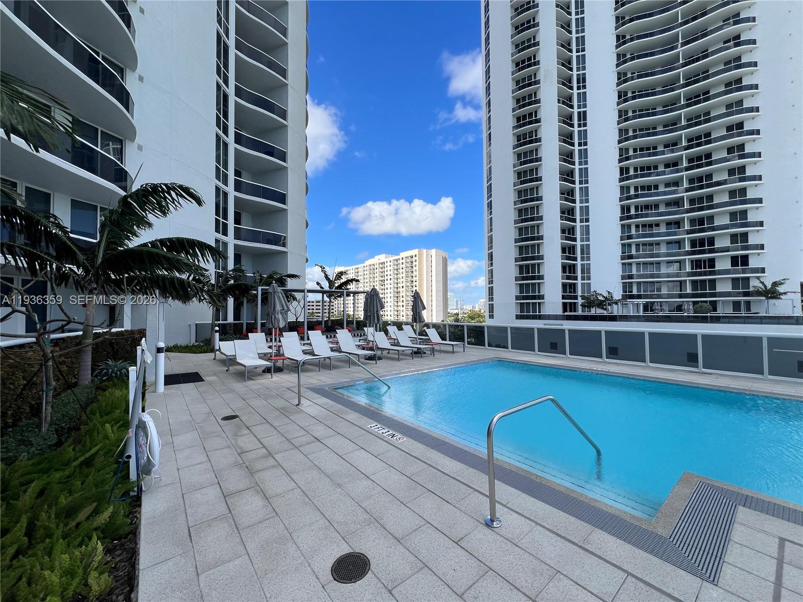15811 Collins Ave #2201, Sunny Isles Beach FL 33160