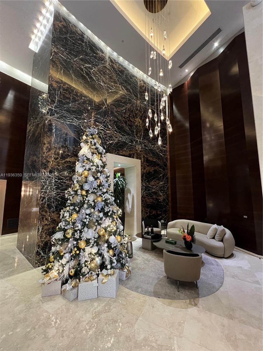 15811 Collins Ave #2201, Sunny Isles Beach FL 33160