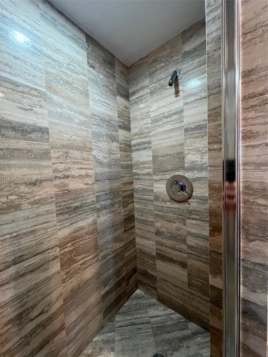 15811 Collins Ave #2201, Sunny Isles Beach FL 33160