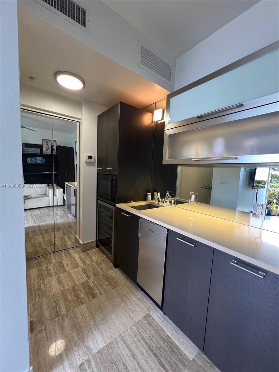 15811 Collins Ave #2201, Sunny Isles Beach FL 33160