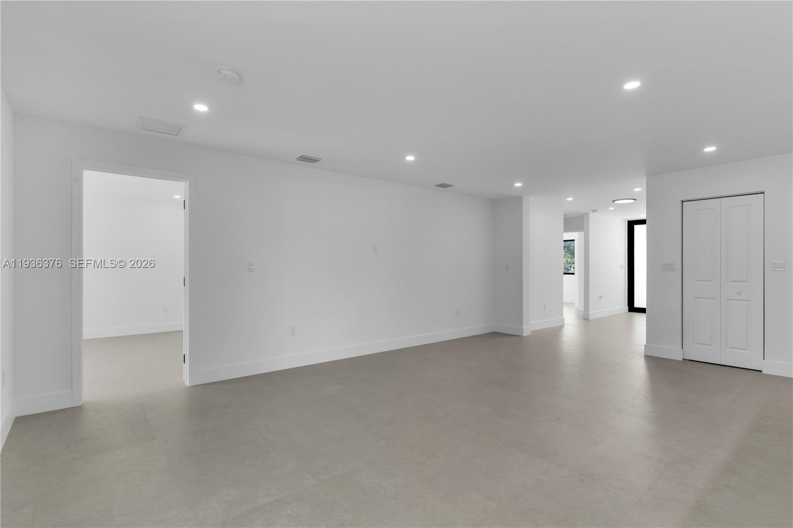 6421 SW 59th Ave, South Miami FL 33143