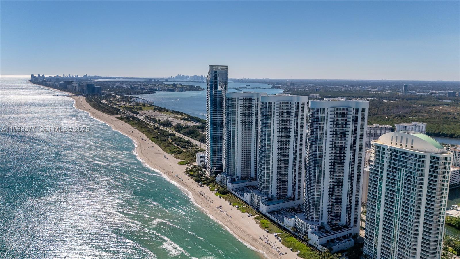 15901 Collins Ave #3807, Sunny Isles Beach FL 33160
