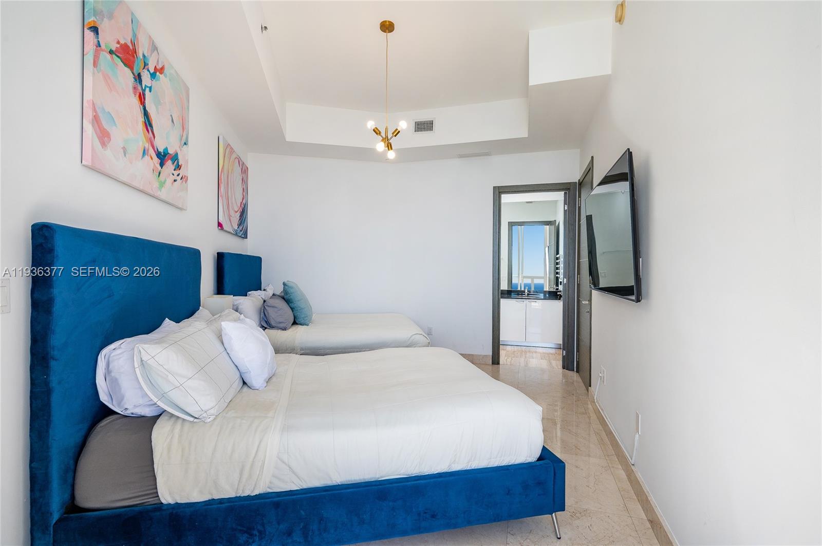 15901 Collins Ave #3807, Sunny Isles Beach FL 33160