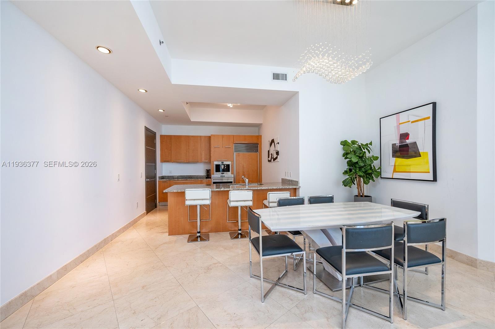 15901 Collins Ave #3807, Sunny Isles Beach FL 33160